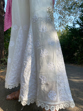 Load image into Gallery viewer, WHITE FLARED SHARARA BOTTOM (DYEABLE)
