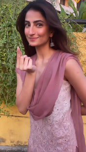 PALAK TIWARI IN OUR NOOR CHIKAN MUKAISH -SET OF 3